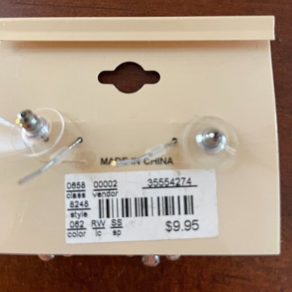 Bundle 3 for $12. Two pairs of Christopher & Banks Earrings - Picture 3 of 3